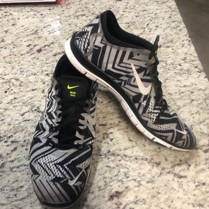 Nike Free TR Fit 4 Sneakers